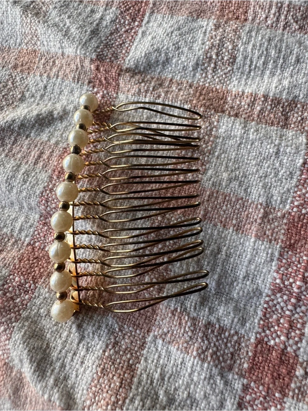 Vintage Pearl Bead Hair Comb - Gold and Cream
